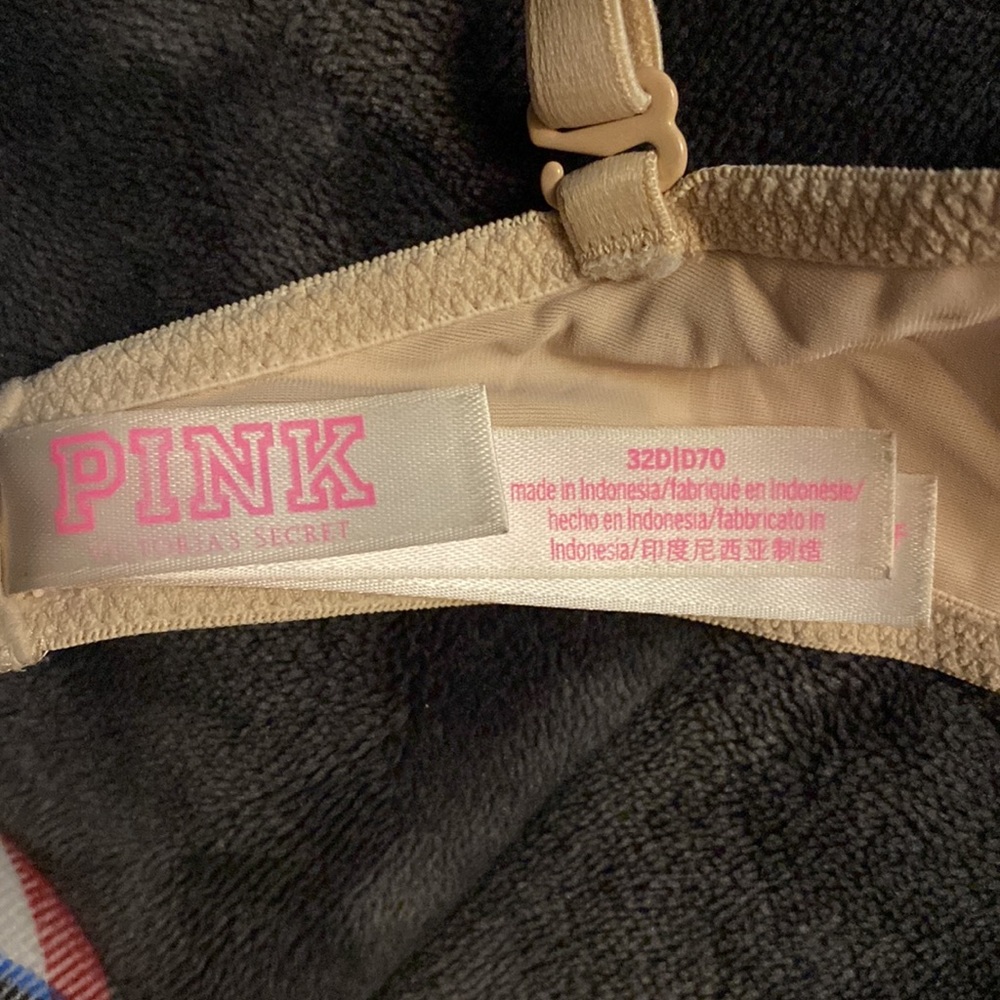 Pink Bra - Picture 4 of 4